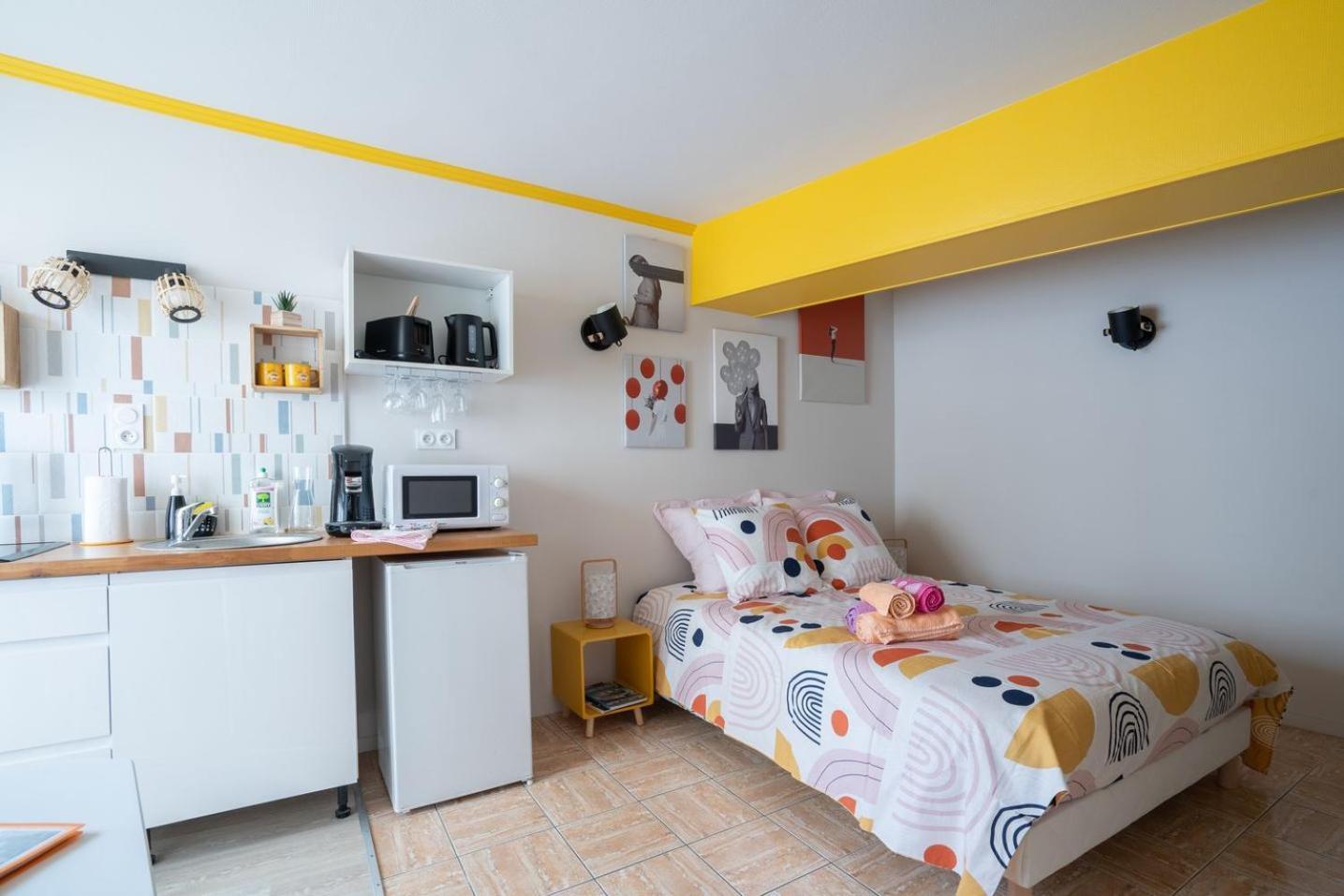 Superlogis Blois-Le Pitaya- Hypercentre Studio- Classe 3Etoiles Dış mekan fotoğraf